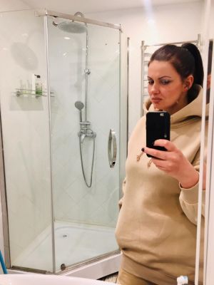 где снять дешевую проститутку (Екатерина, тел. 8 985 465-53-83)